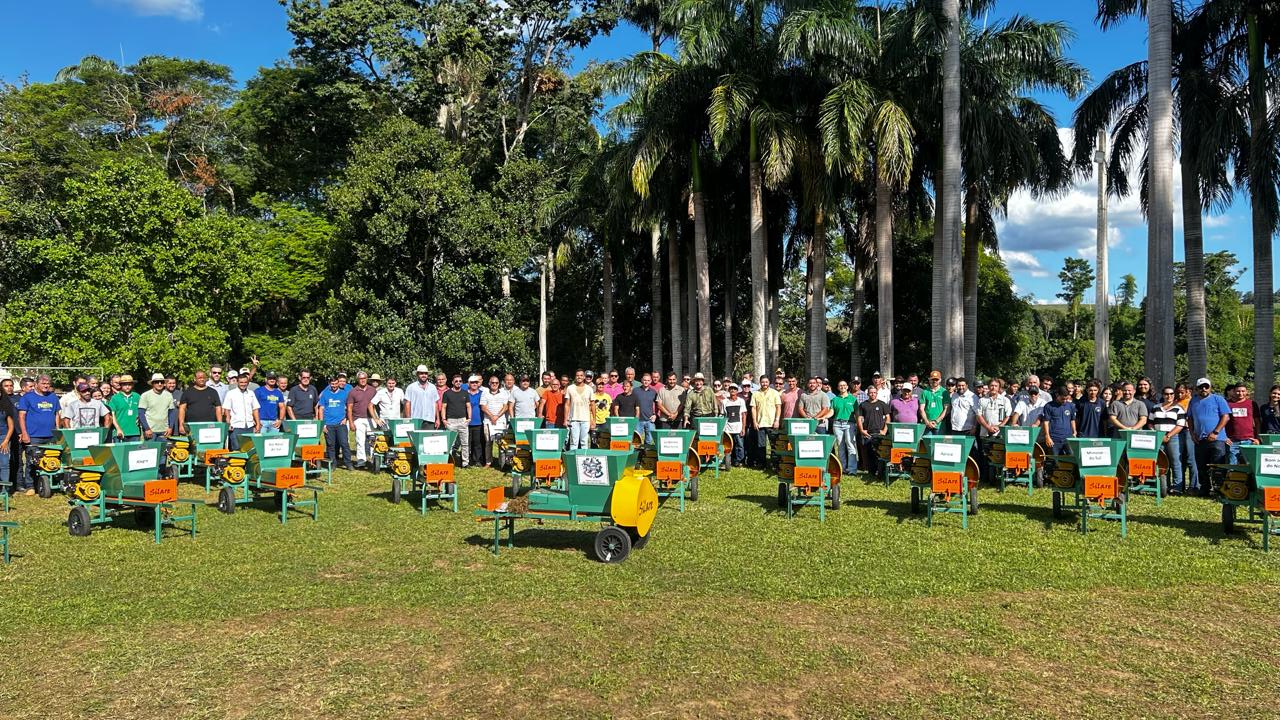 ensacadoras-silagem-sul-serrana-2025-pecuaria-leite-foto-henrique-fajoli|||Fotógrafo:Henrique Fajoli/Seag