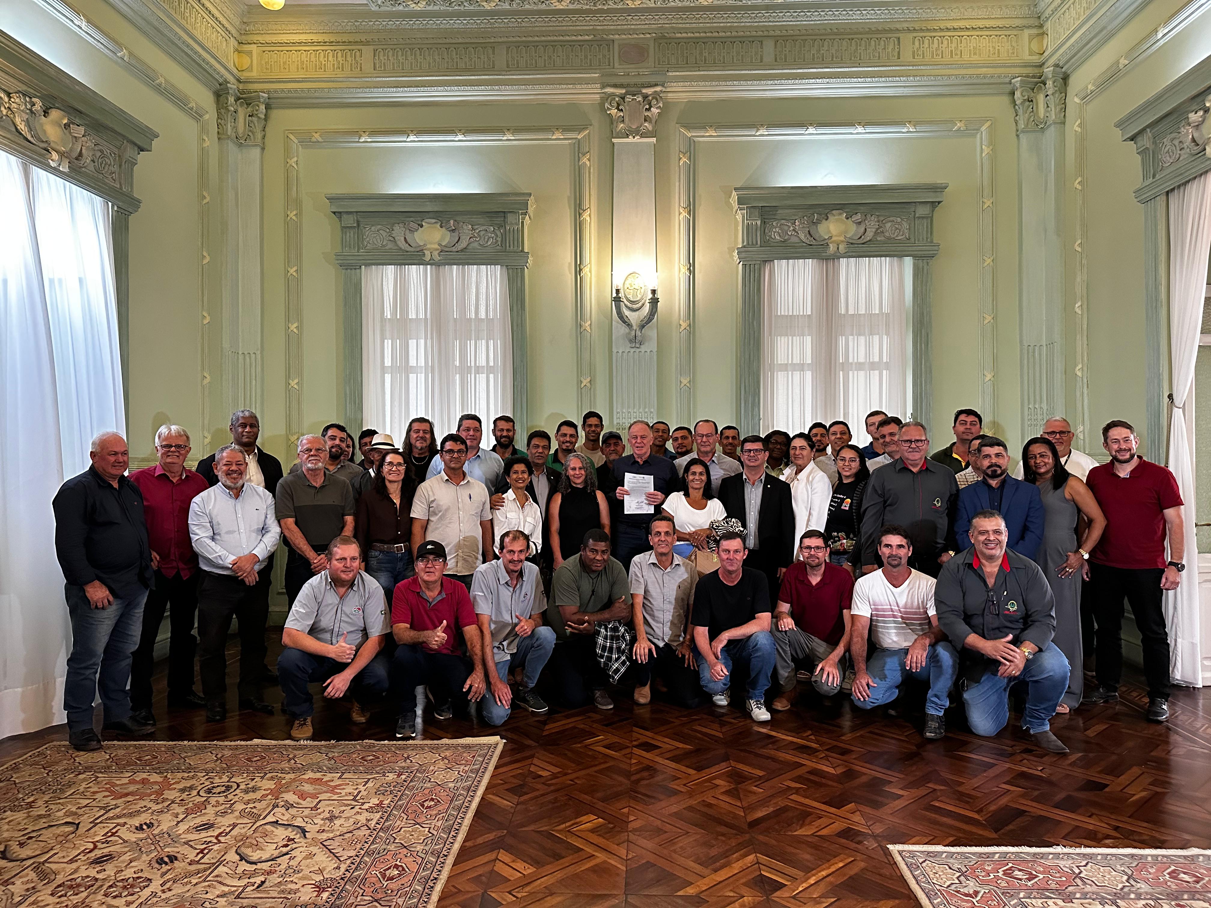 Governo do Estado assina contratos do 5º Edital do Fundo de Apoio à Agricultura Familiar|||Fotógrafo:Mateus Fonseca/Governo do Espírito Santo