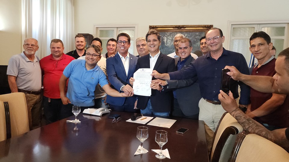 Agricultores podem financiar barragens com crédito anunciado pelo Governo do Estado|||Fotógrafo:Léo Júnior/Vice-Governadoria