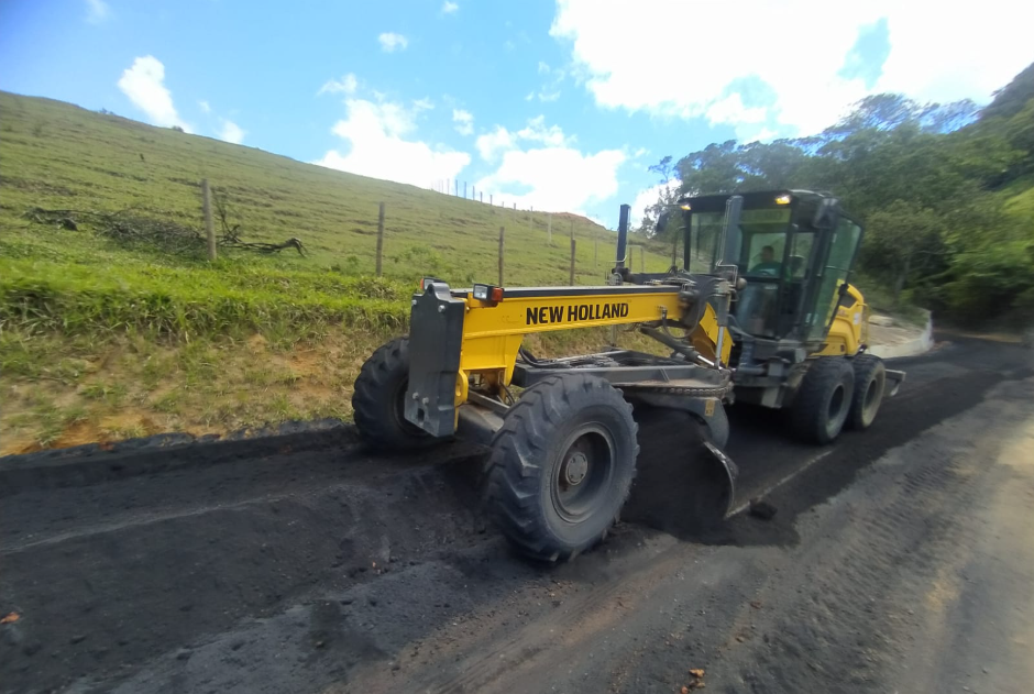 Governo do Estado investe mais de R$ 14 milhões em obras de pavimentação rural em Viana|||Fotógrafo:Asscom/Seag