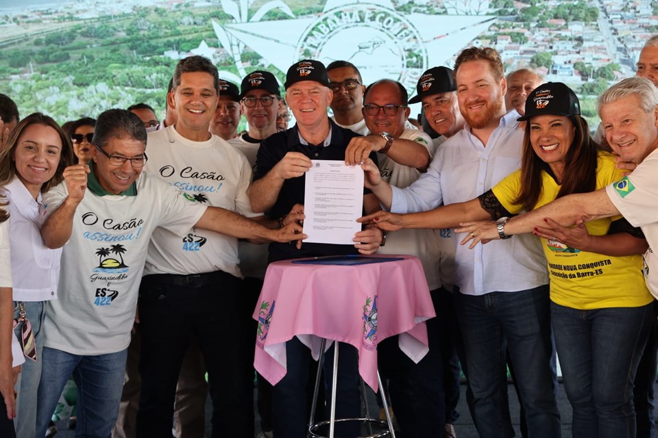 Governo inaugura sistema de travessia por balsa e anuncia novos investimentos em Conceição da Barra|||Fotógrafo:Hélio Filho/Secom