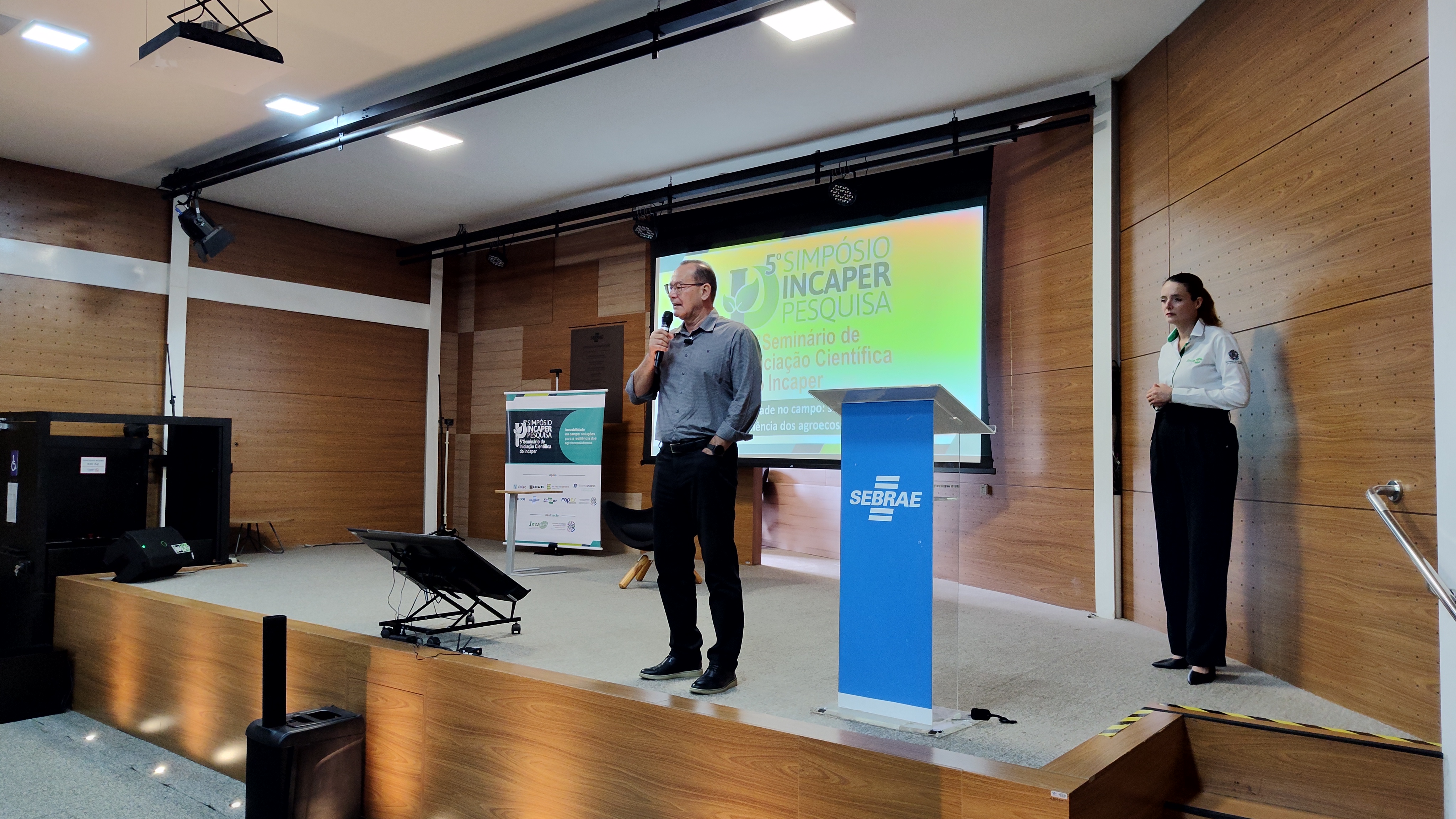 Simpósio Incaper Pesquisa reúne especialistas para debater inovação e sustentabilidade no campo|||Fotógrafo:Gustavo Souza/Seag
