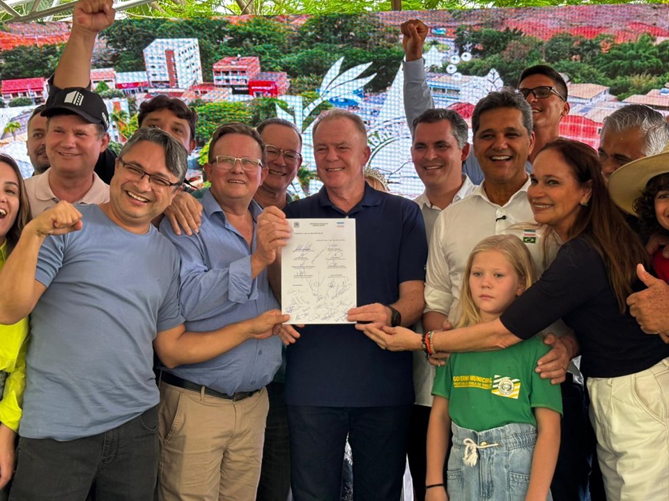 Governo do Estado anuncia novos investimentos e inaugura obras em Laranja da Terra|||Fotógrafo:Mateus Fonseca/Governo-ES