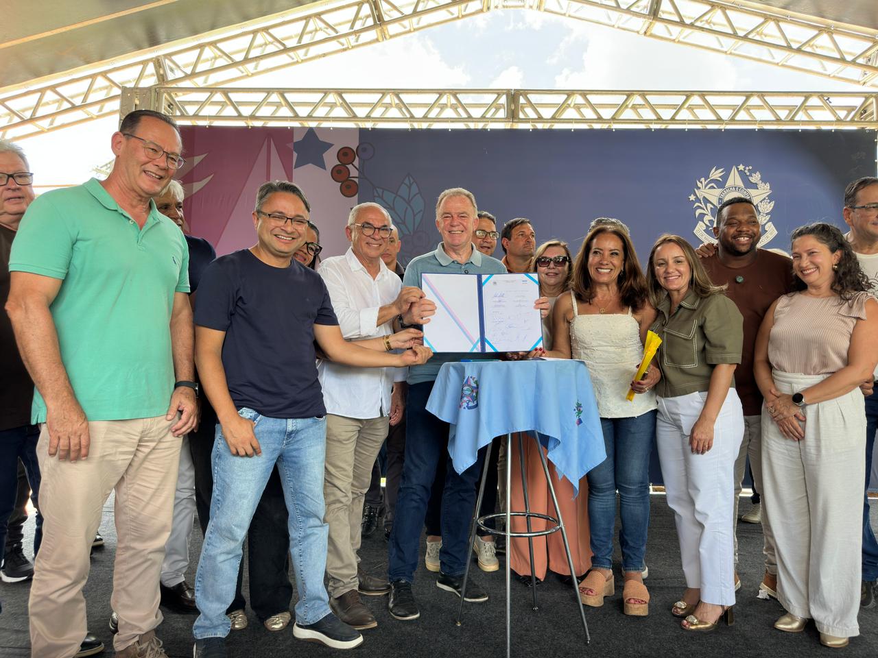 Governo do Estado entrega obras e anuncia novos investimentos em Bom Jesus do Norte
