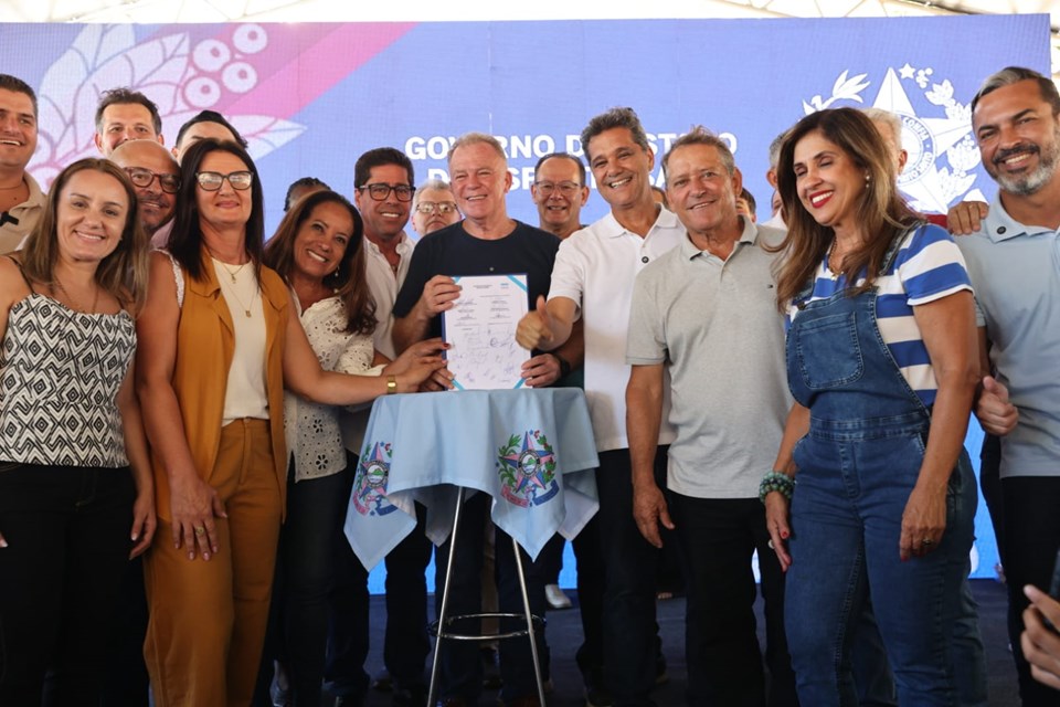 Nova Venécia recebe investimentos do Governo do Estado em infraestrutura -  educação e desenvolvimento social