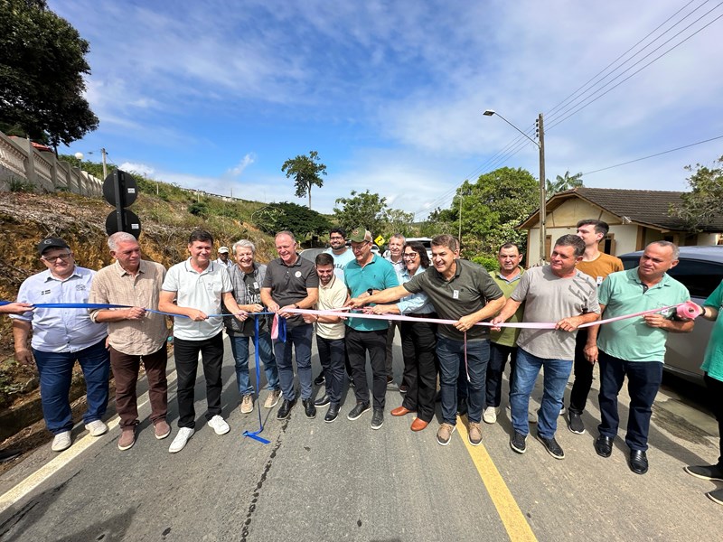 Governo do Estado entrega obra de recapeamento em Marilândia|||Fotógrafo:Mateus Fonseca/Governo-ES