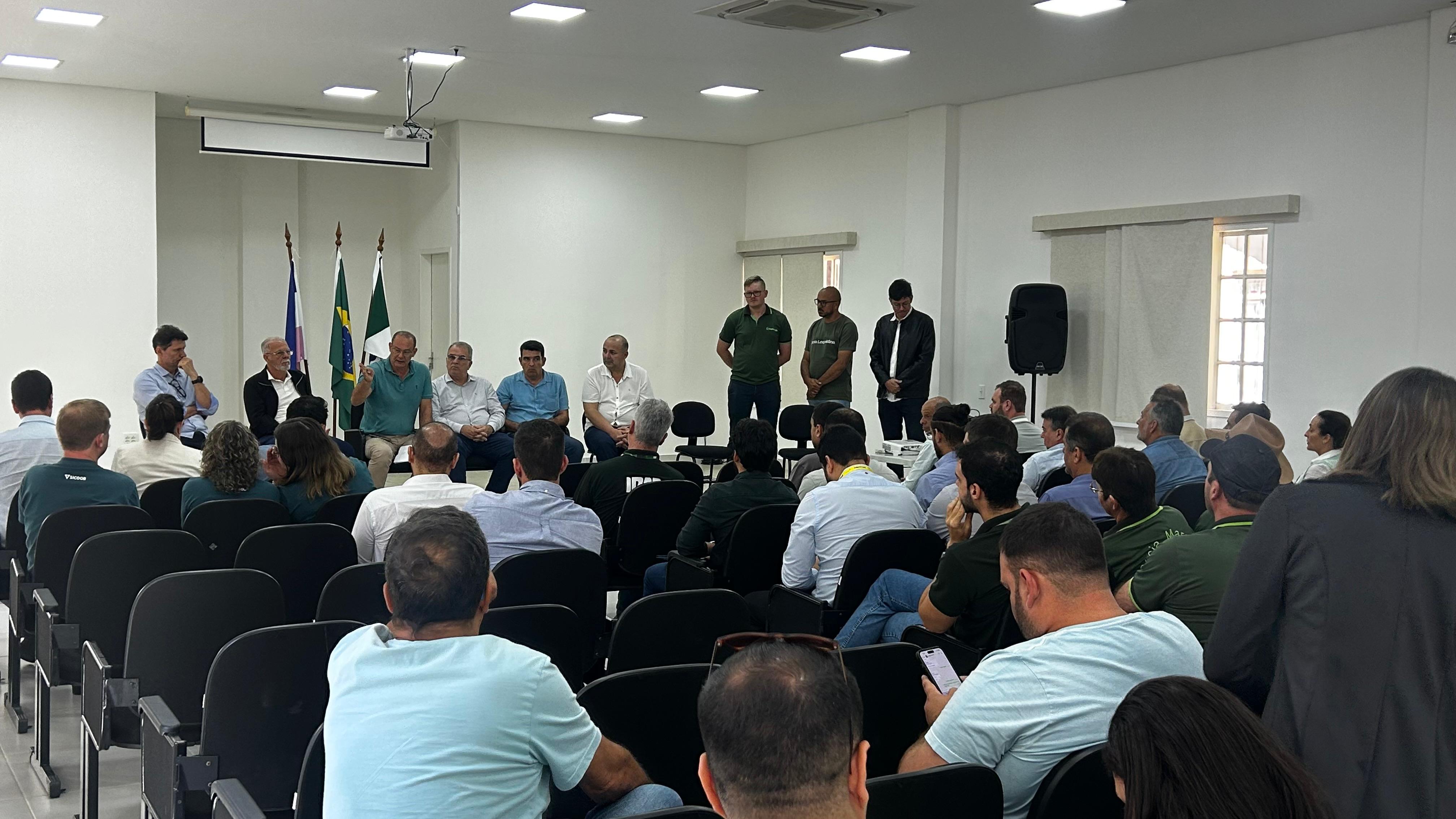 Governo do Estado dialoga com setor de gengibre impactado pela tarifa dos EUA nas exportações capixabas|||Fotógrafo:Henrique Fajoli/Seag