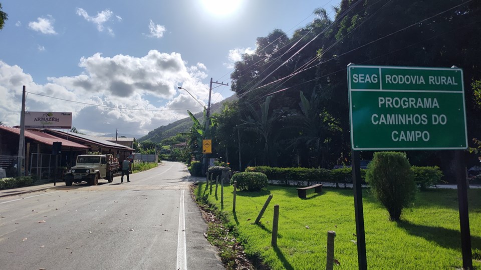 Caminhos do Campo amplia infraestrutura rural e entrega quase 290 quilômetros de estradas em 2025