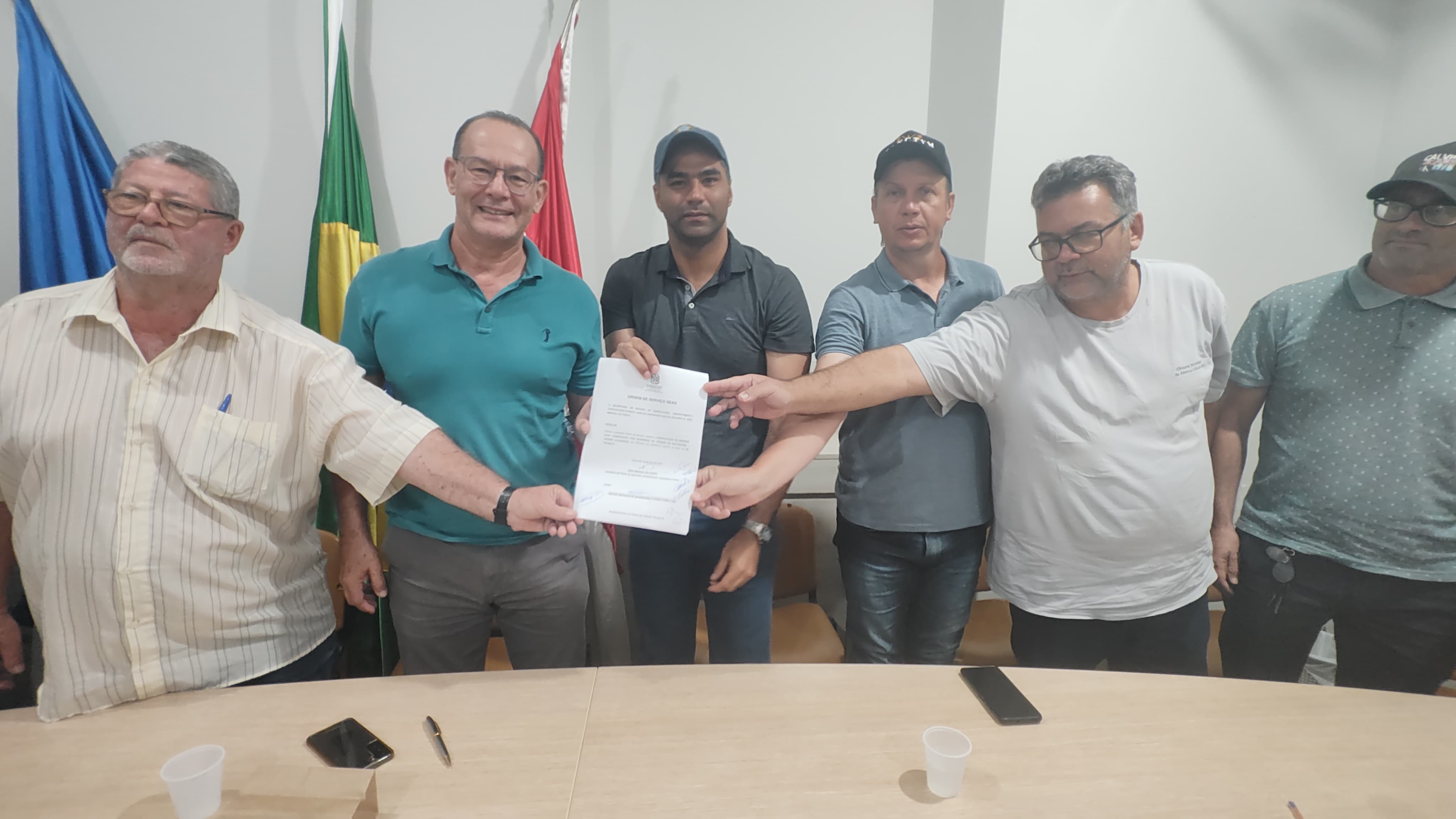 f2aa2332-7965-4171-9010-6f9420680916